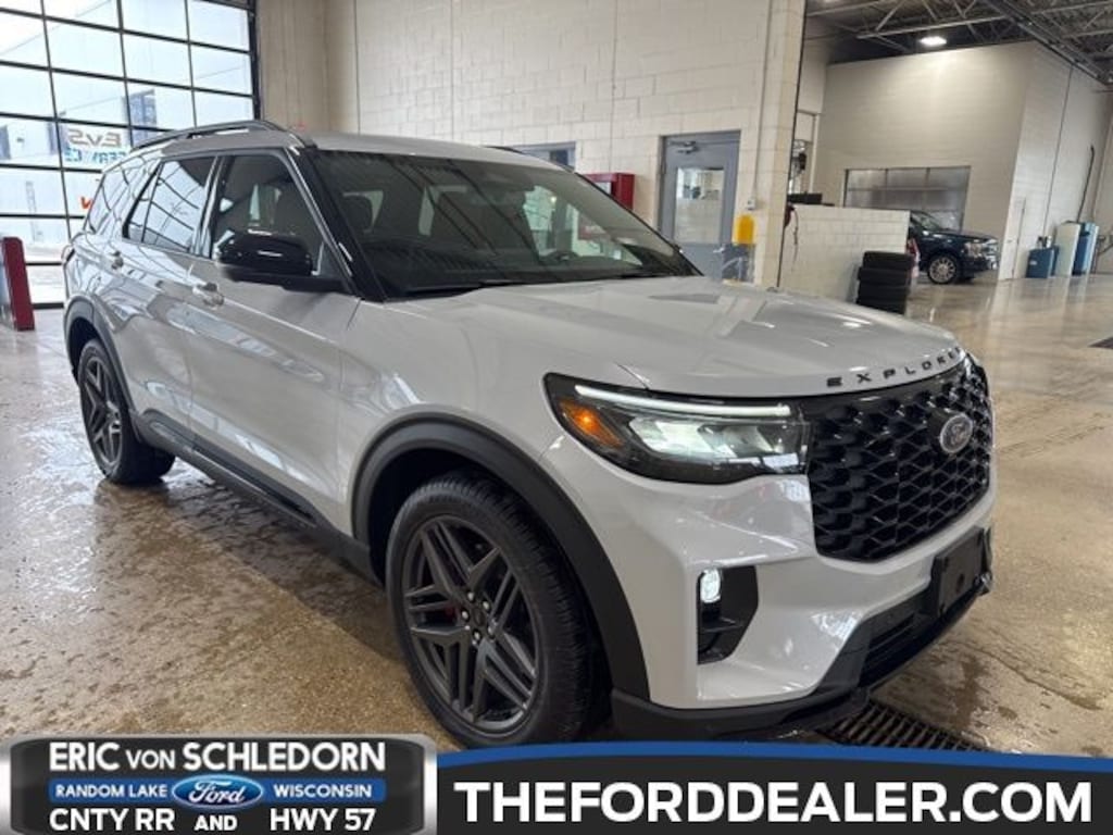 New 2026 Ford Explorer ST SUV