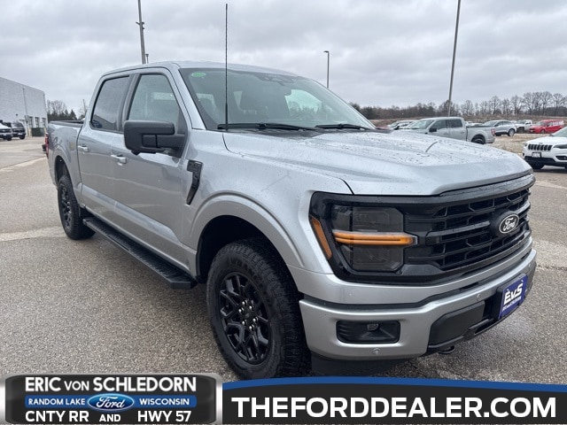 2025 Ford F-150 XLT's photo