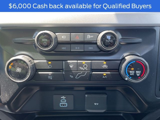 2025 Ford F-350 Super Duty XL - Photo 43