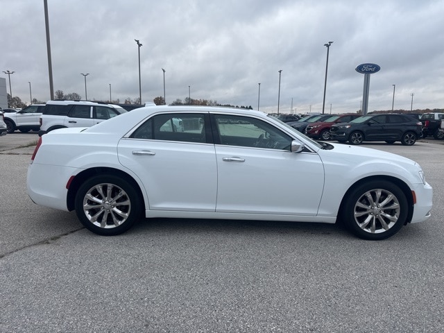 Used 2020 Chrysler 300 Limited with VIN 2C3CCAKG3LH154923 for sale in Random Lake, WI