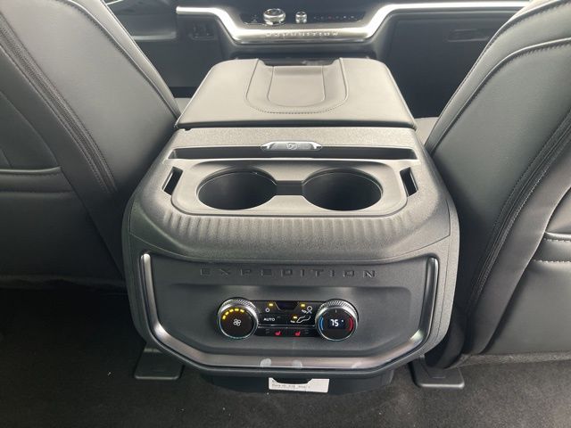 2025 Ford Expedition MAX Platinum - Photo 39