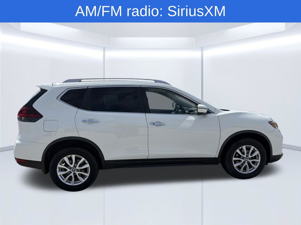 Used 2020 Nissan Rogue SV with VIN KNMAT2MV4LP526396 for sale in Random Lake, WI