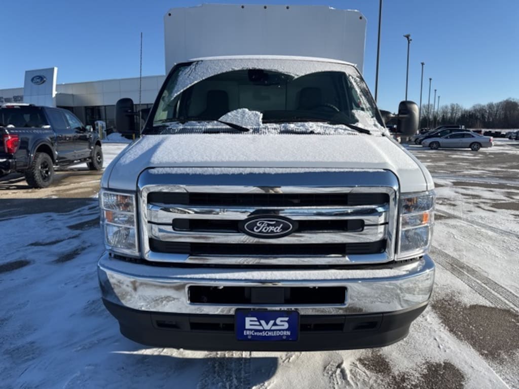 New 2026 Ford Econoline Cutaway E-350 SRW Truck