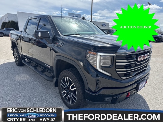 2022 GMC Sierra 1500 AT4's photo