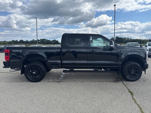 2026 Ford F-250 XLT photo 2