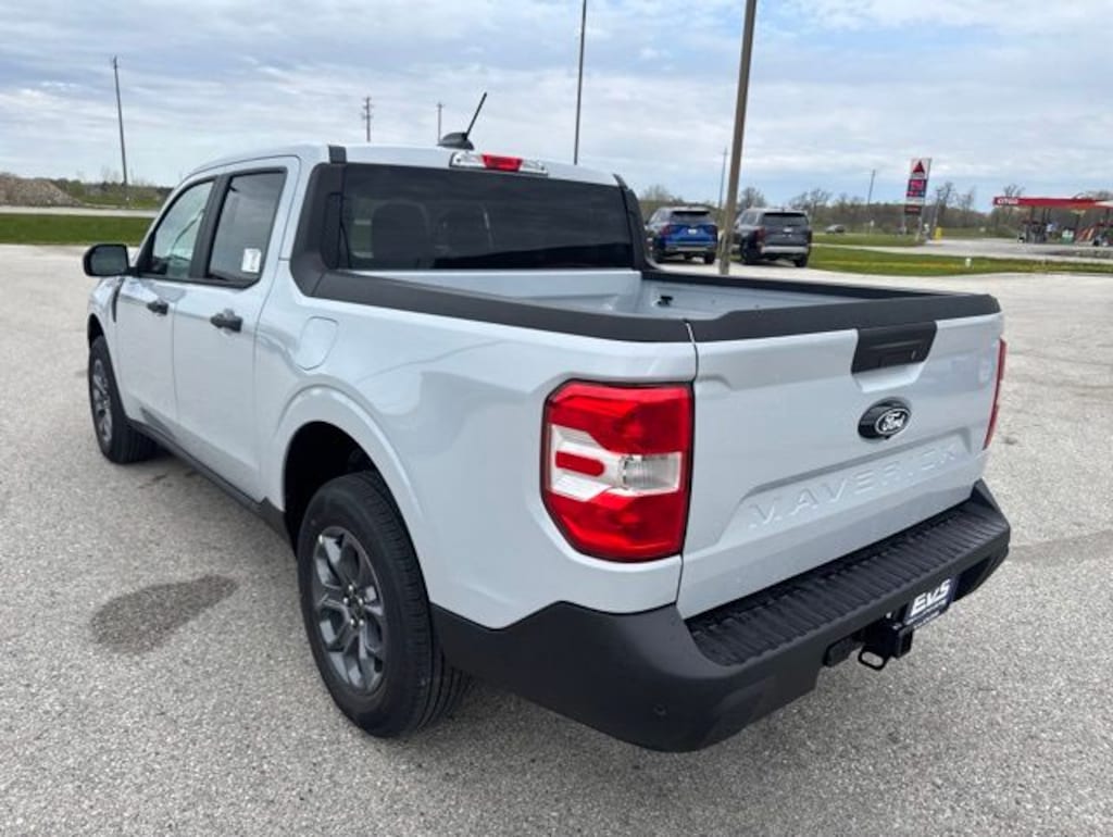 New 2026 Ford Maverick XLT Truck SuperCrew