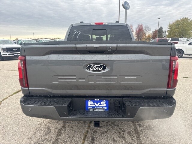 2025 Ford F-150 XLT photo 4