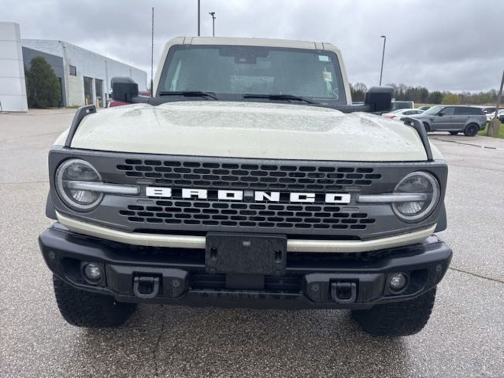 Used 2025 Ford Bronco Badlands SUV