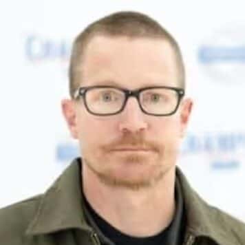 Staff member Jason Pflueger from ID_3fcbc3