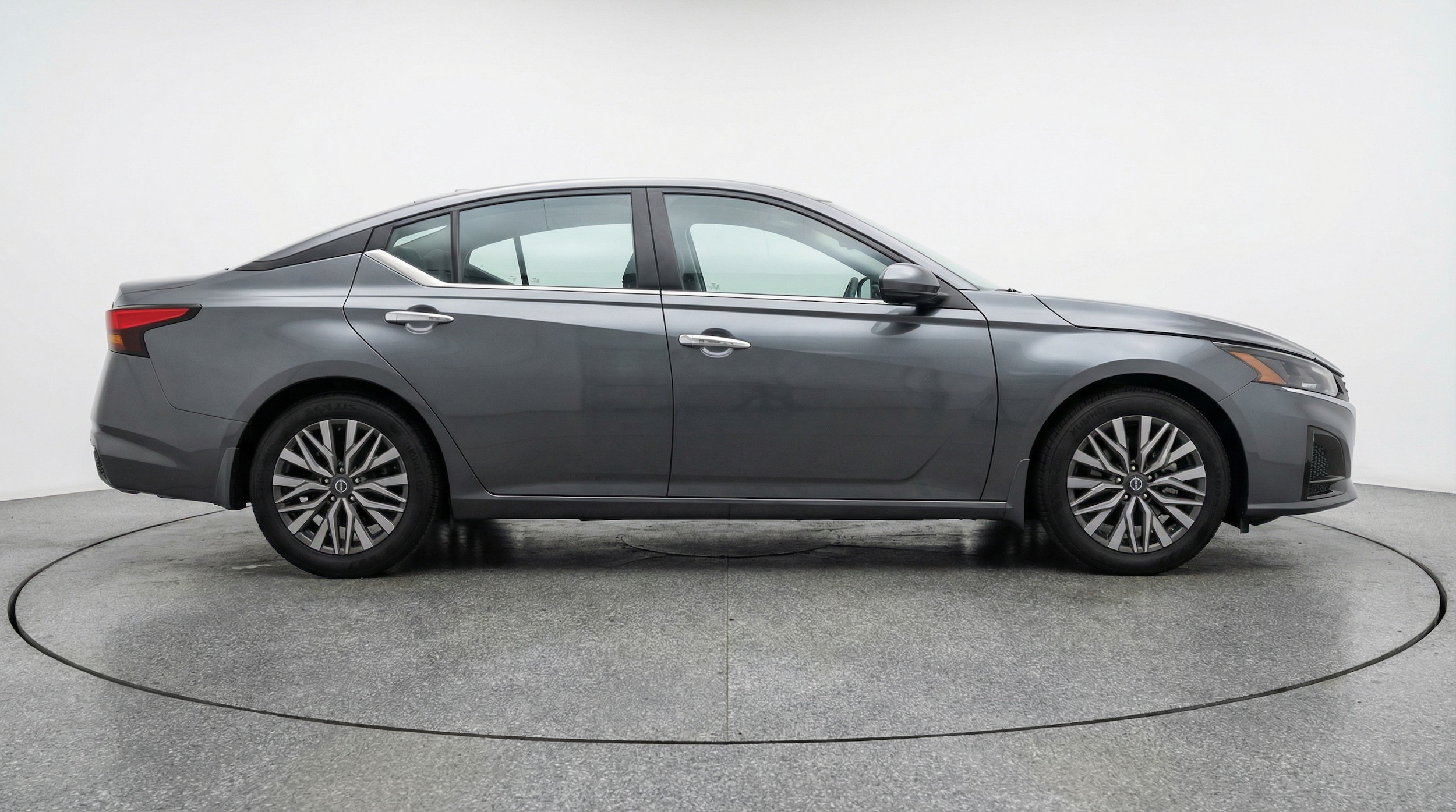 Thumbnail: 2025 Nissan Altima - 8