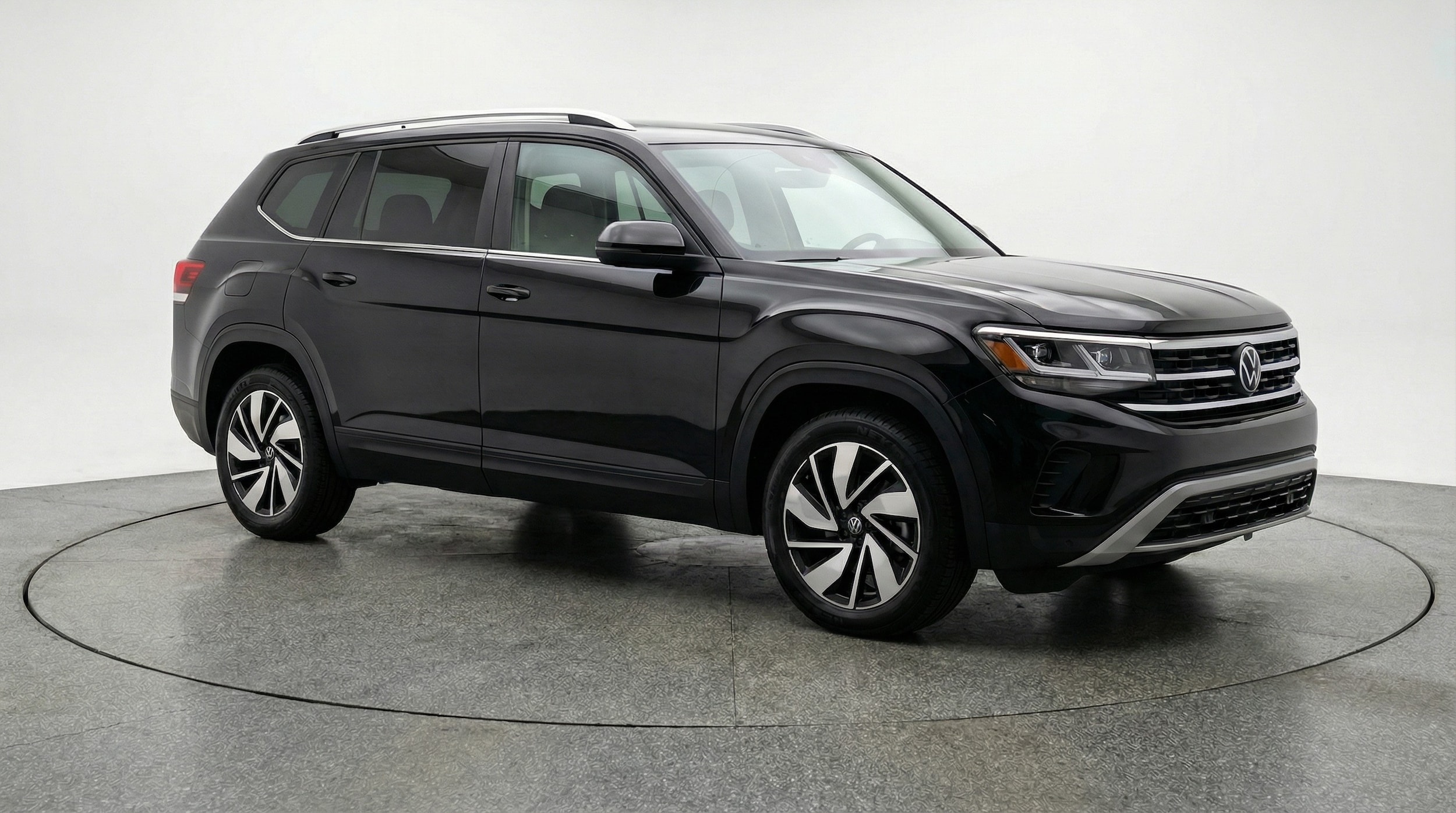 Thumbnail: 2026 Volkswagen Atlas - 1