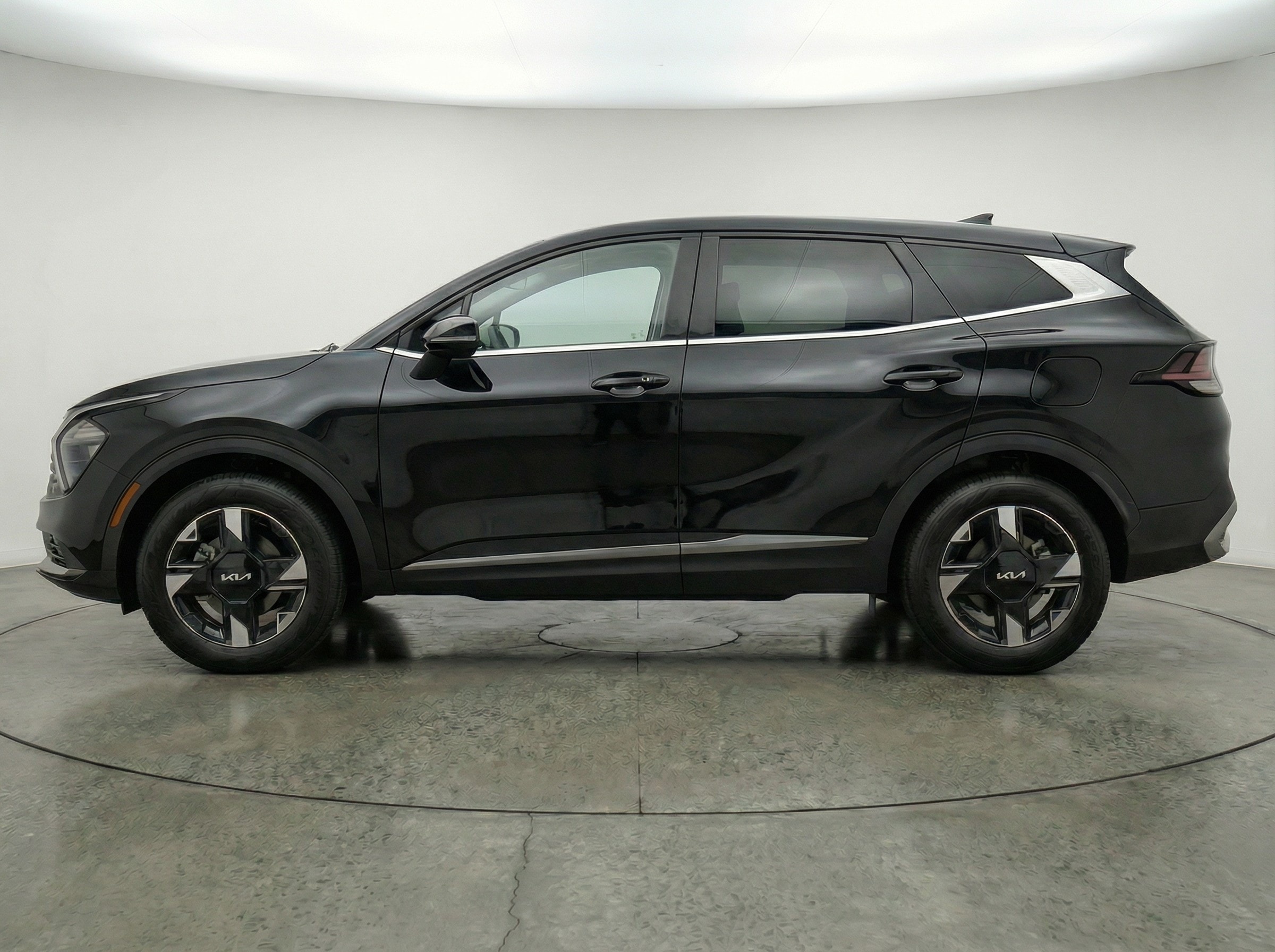 Thumbnail: 2026 Kia Sportage - 4