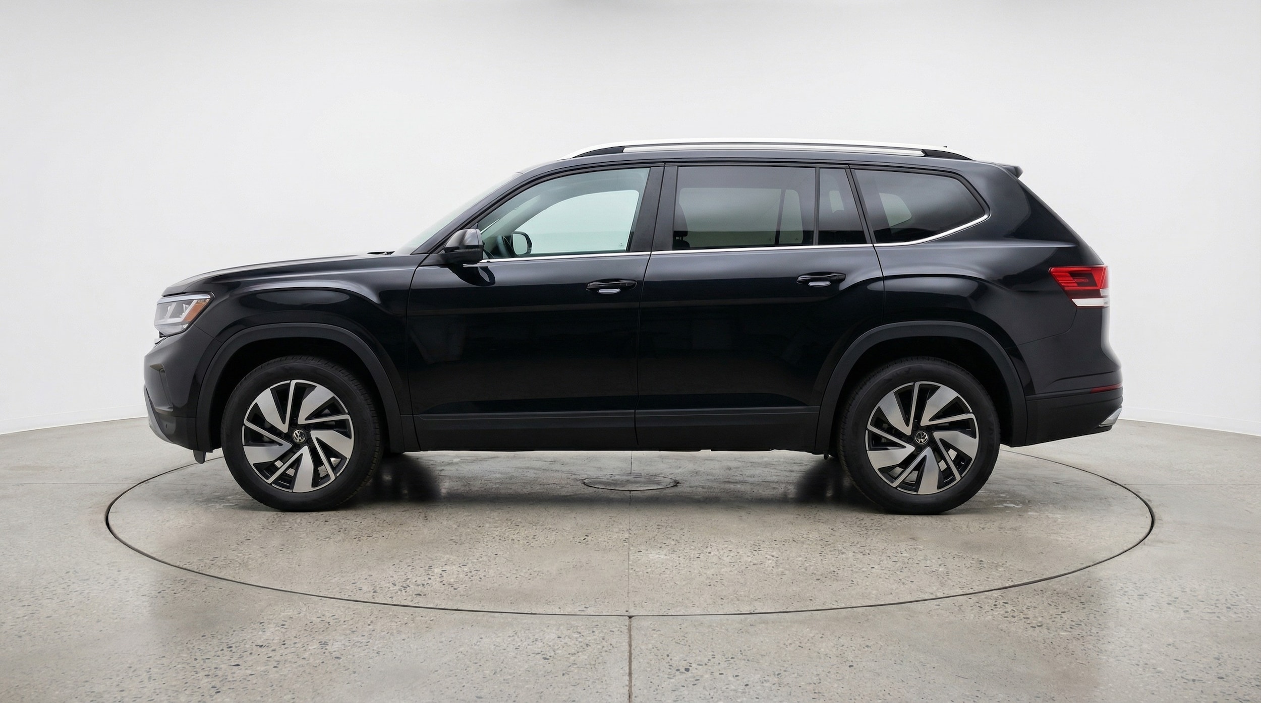 Thumbnail: 2026 Volkswagen Atlas - 4