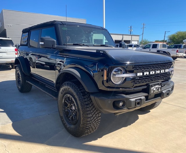 Used 2023 Ford Bronco 4-Door Wildtrak with VIN 1FMEE5DP1PLB33365 for sale in Hebbronville, TX