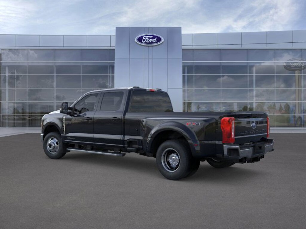 New 2025 Ford Super Duty F-350 XLT TRUCK