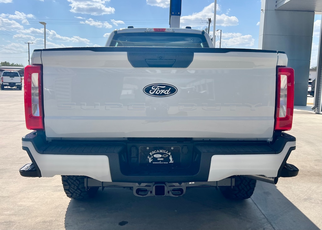 New 2027 Ford F-Series Sd F250 4X4 Crew/C TRUCK