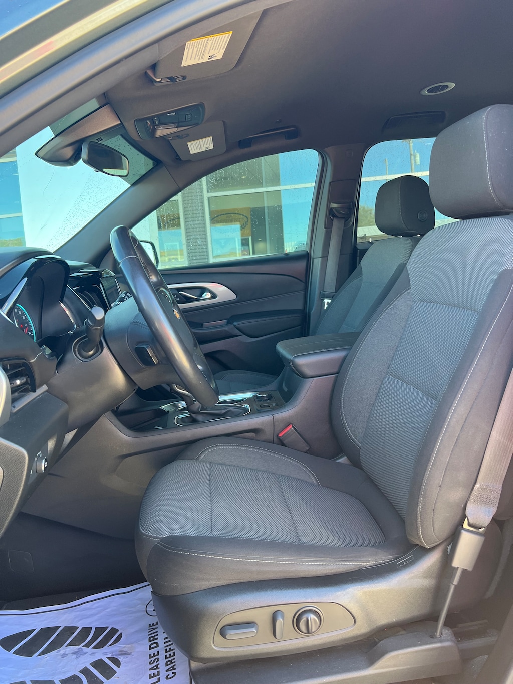 Used 2022 Chevrolet Traverse LT Cloth FWD LT Cloth w/1LT