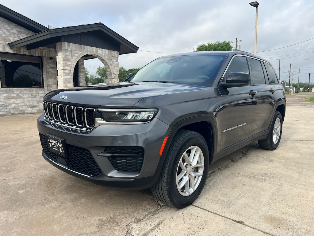 Used 2024 Jeep Grand Cherokee Laredo X Laredo X 4x2