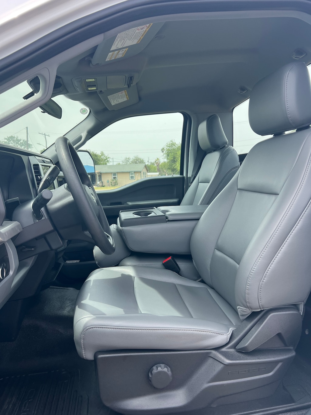 Used 2025 Ford Super Duty F-550 DRW Truck