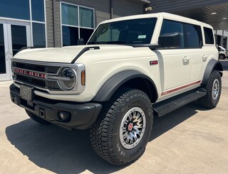 2026 Ford Bronco Outer Banks&reg; SUV