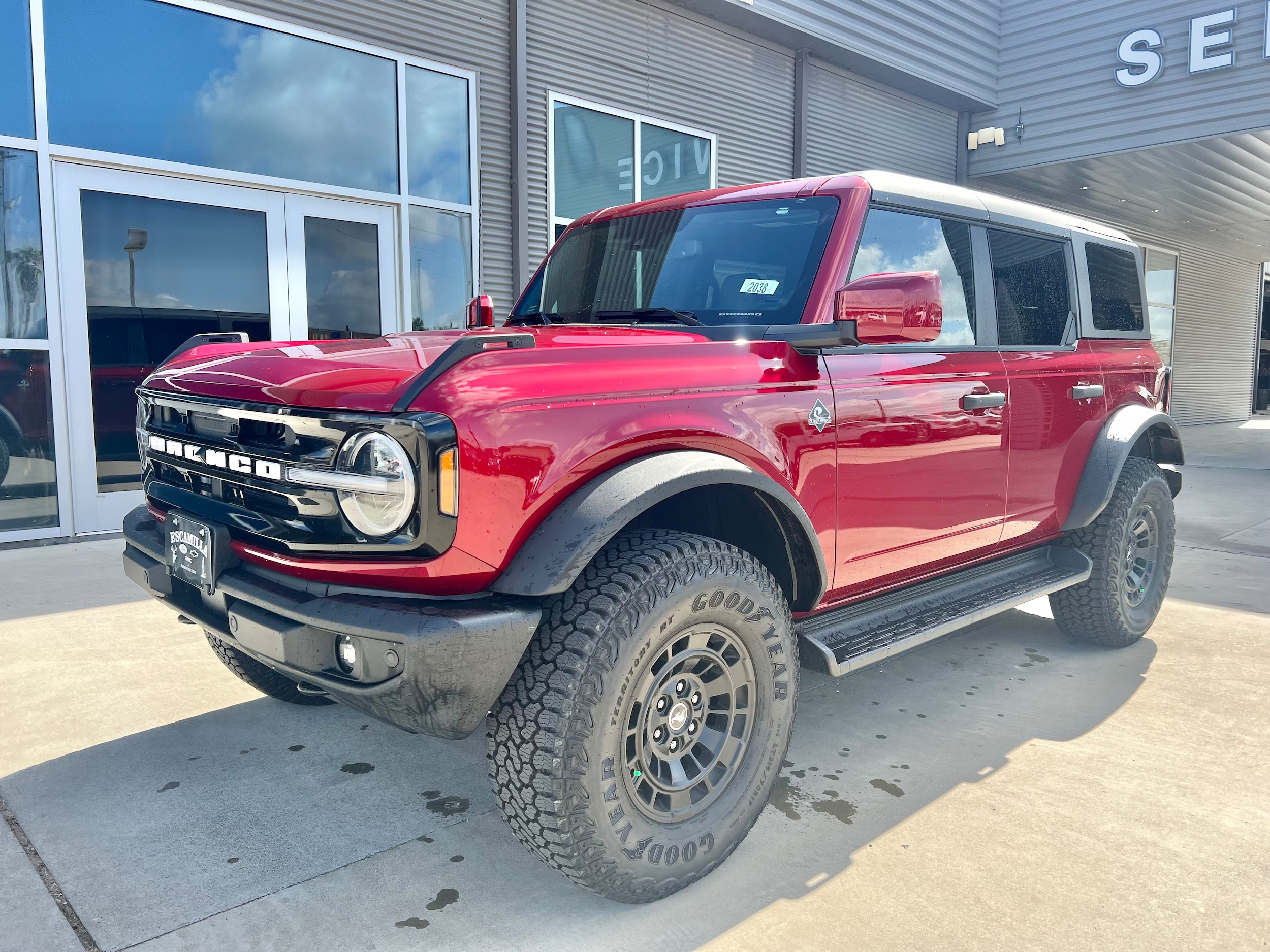 2026 Ford Bronco 4-Door Outer Banks