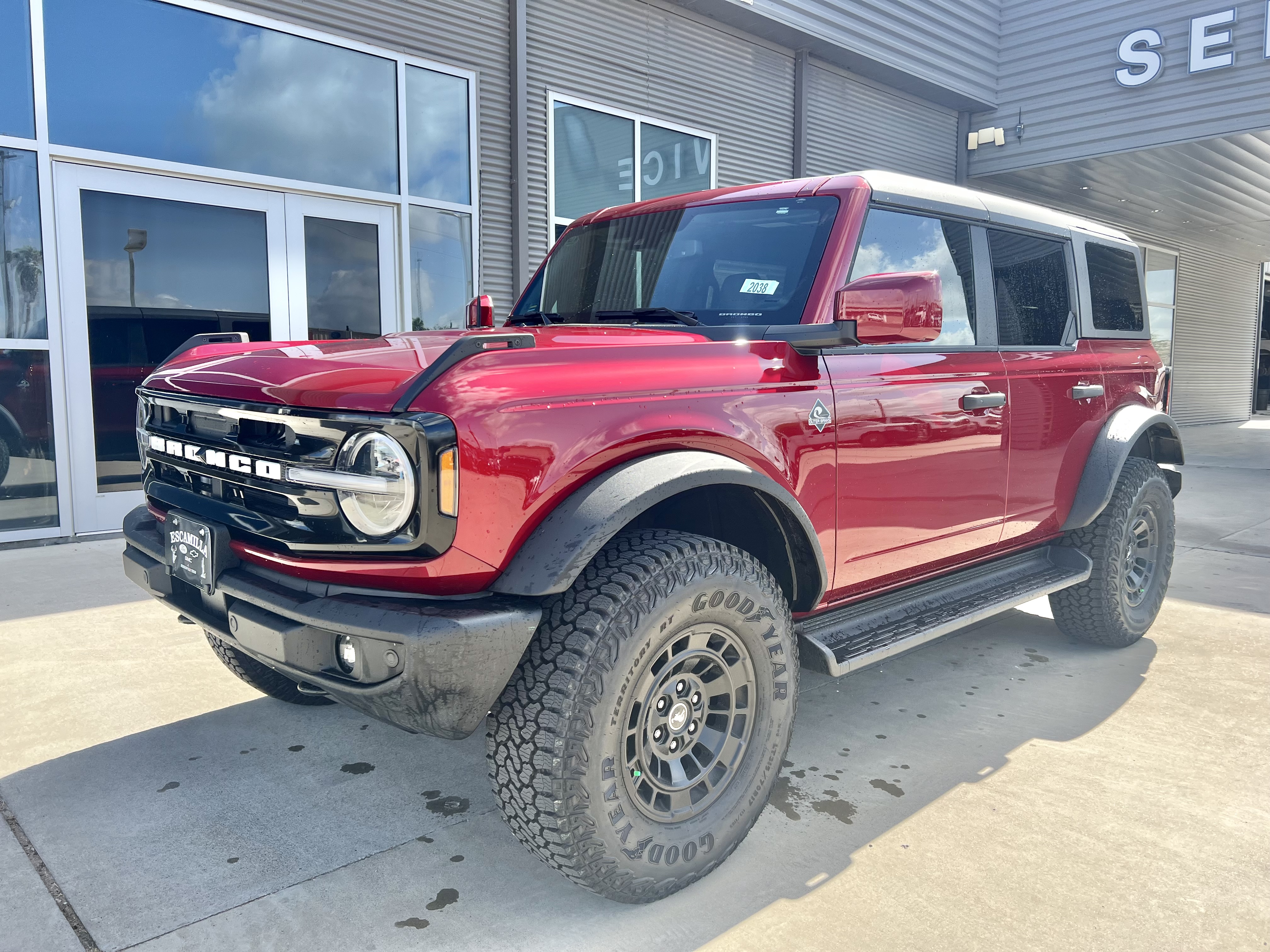 2026 Ford Bronco Outer Banks&reg; SUV