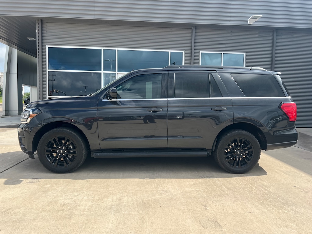 Used 2024 Ford Expedition XLT XLT 4x2