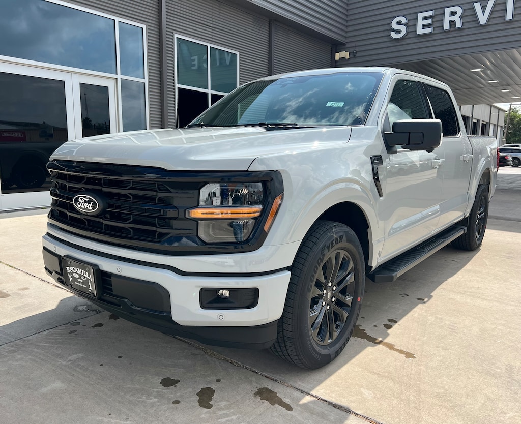 New 2026 Ford F-150 XLT TRUCK