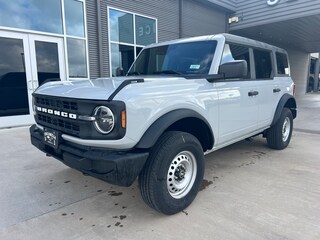2026 Ford Bronco Base SUV