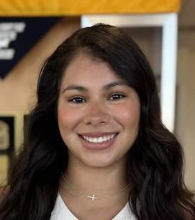 Staff member Halie Baez from ID_2d72f94e45b6