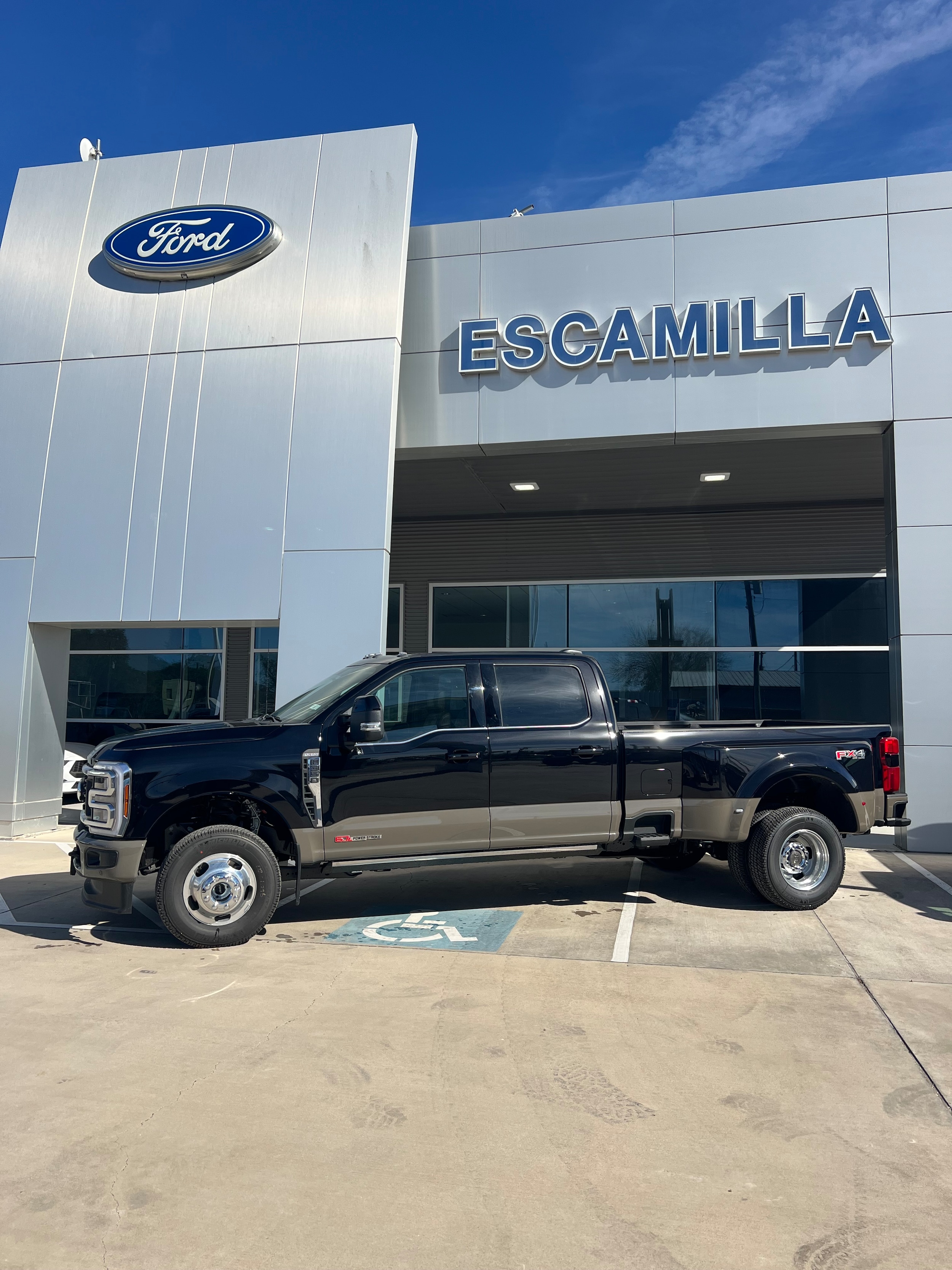 2026 Ford F-350 Base's photo