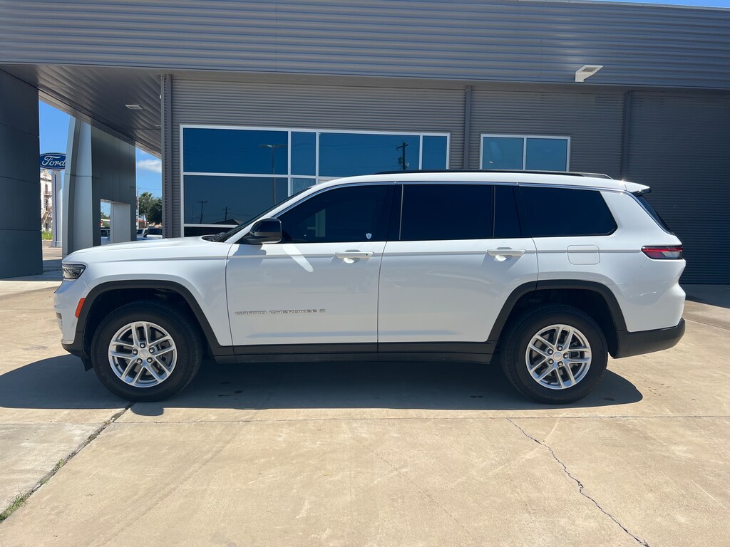 Used 2025 Jeep Grand Cherokee L Laredo Laredo 4x2