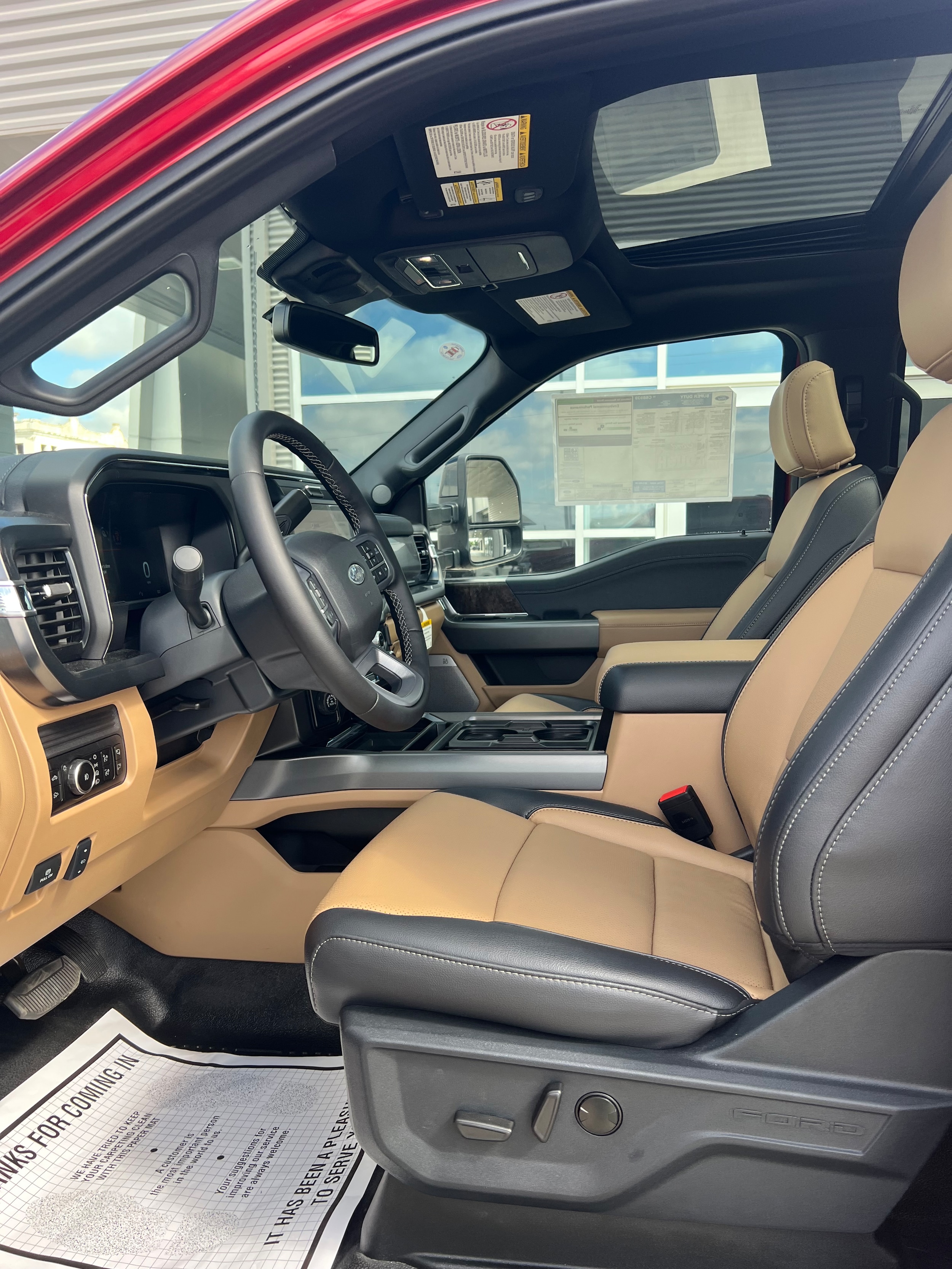 2026 Ford F-350 Super Duty Lariat - Photo 8