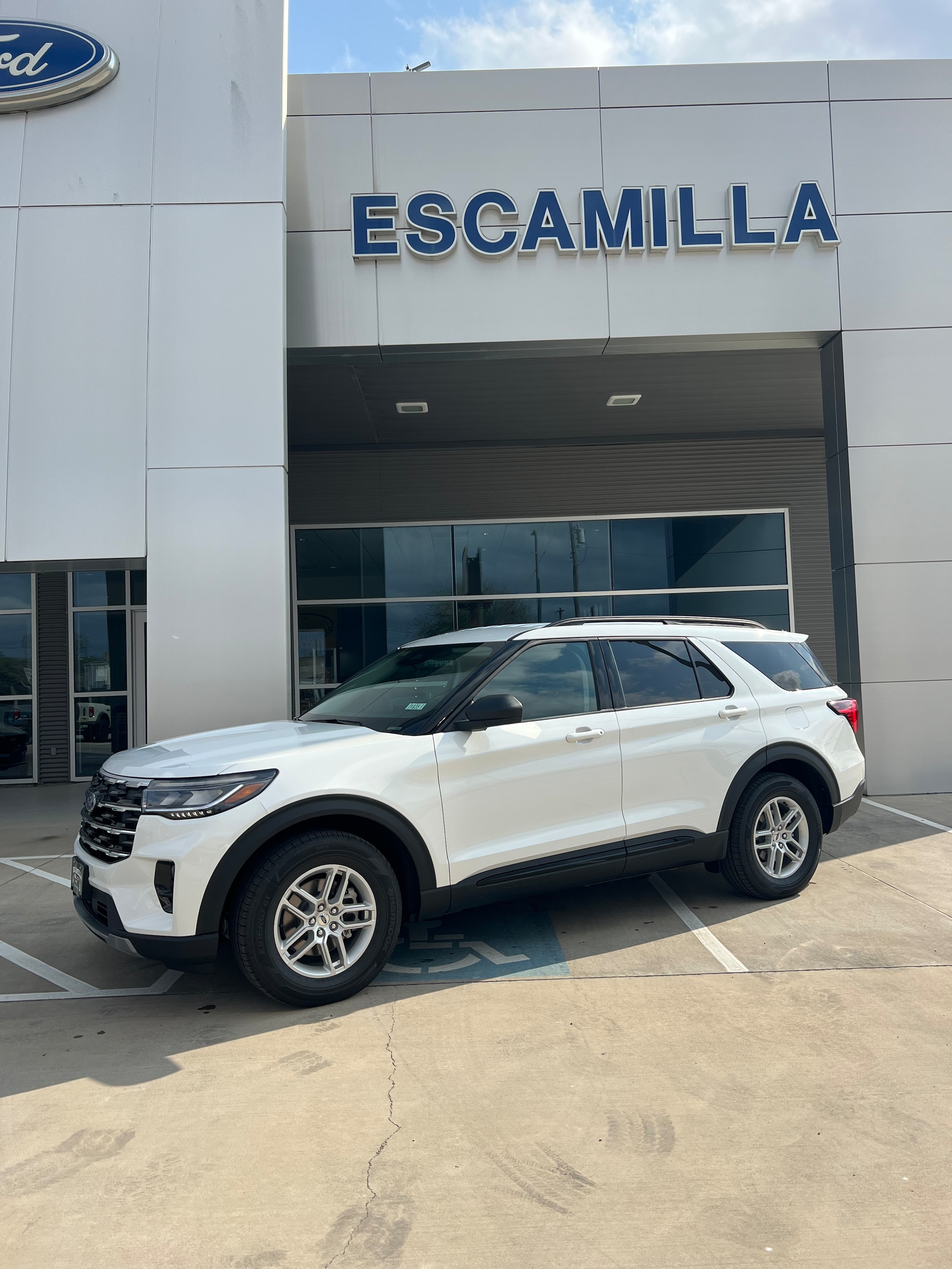 2026 Ford Explorer's photo