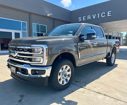2026 Ford Super Duty F-250&reg; Lariat&reg; TRUCK