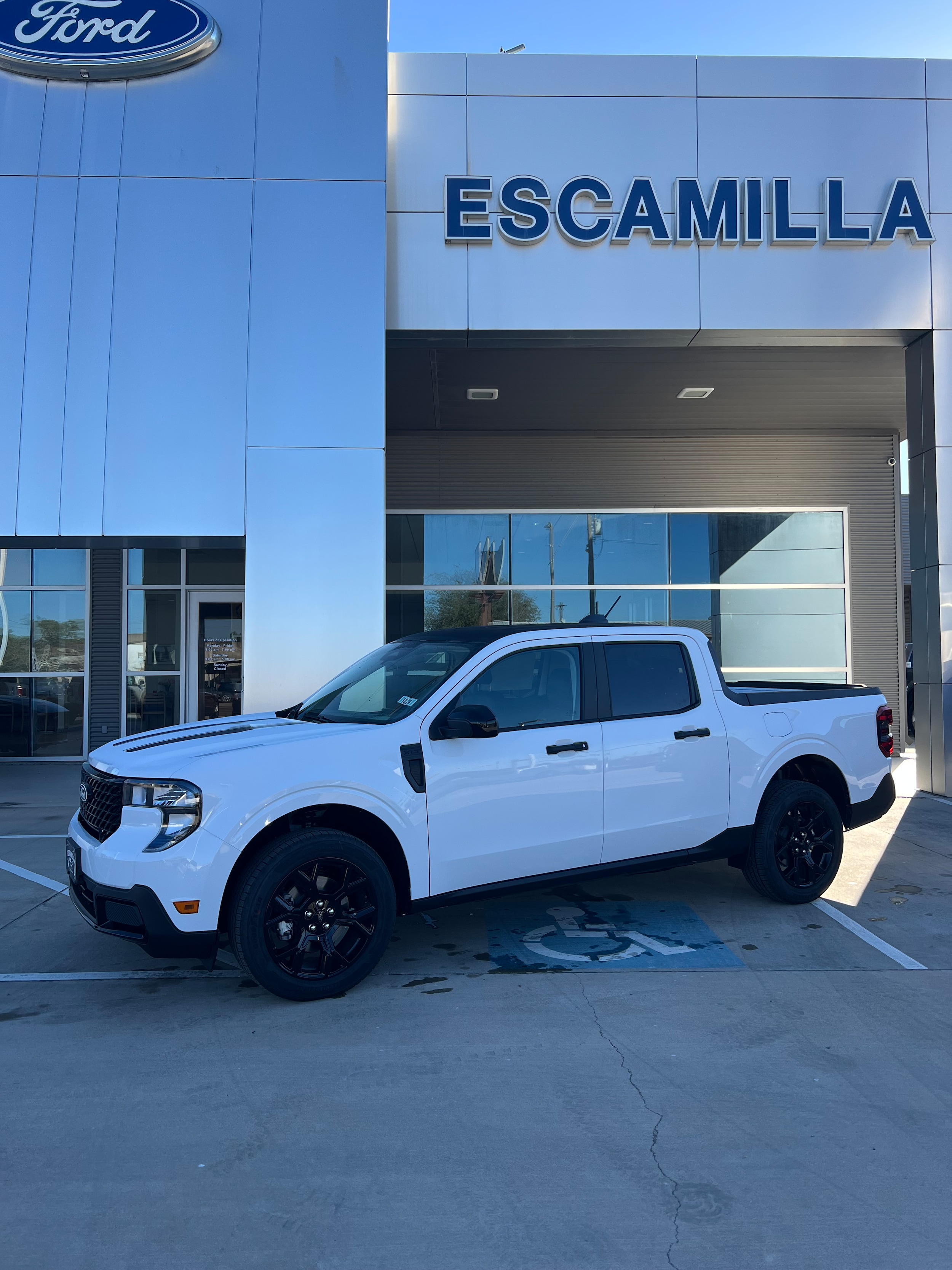 2025 Ford Maverick XLT's photo