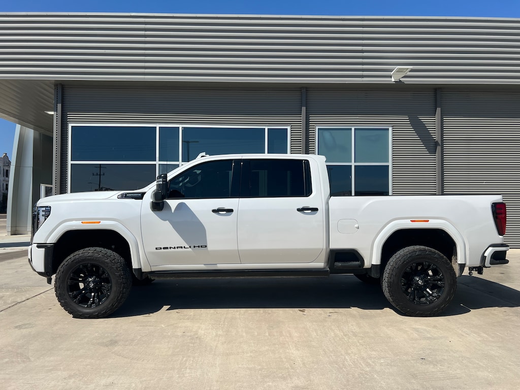 Used 2024 GMC Sierra 2500HD Denali Ultimate 4WD Crew Cab 159 Denali Ultimate