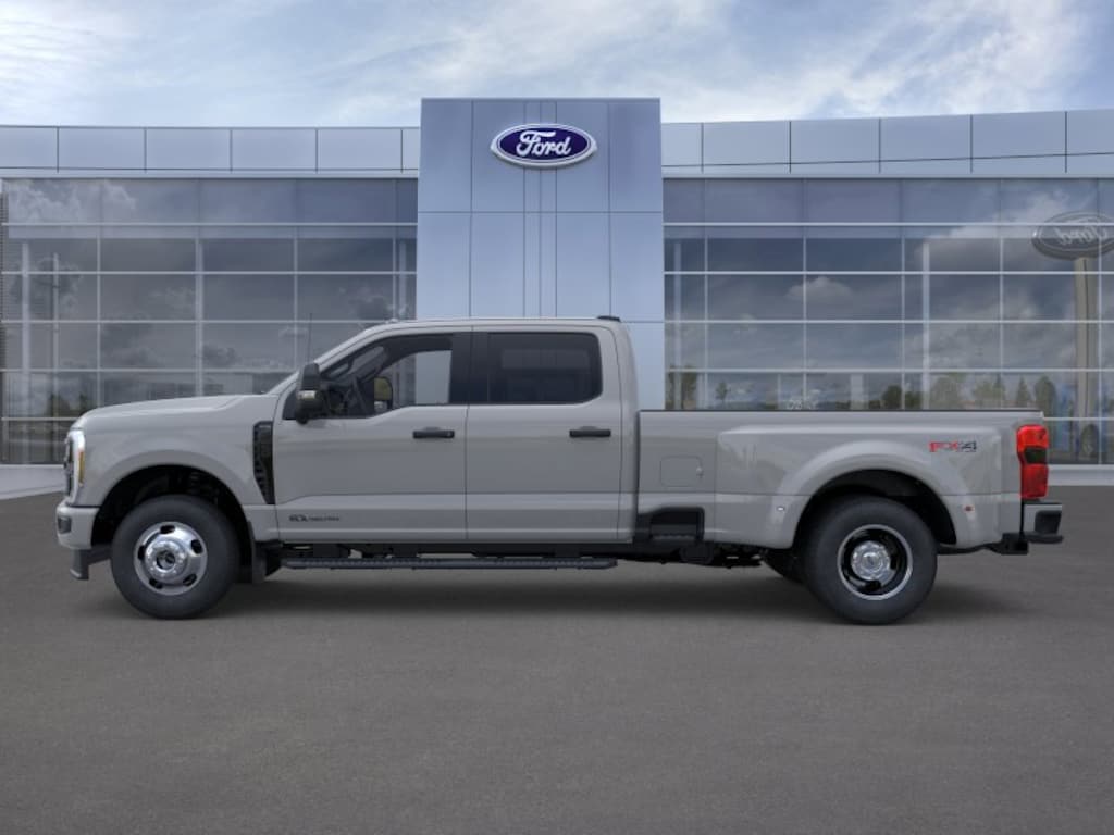 New 2026 Ford Super Duty F-350 XL TRUCK