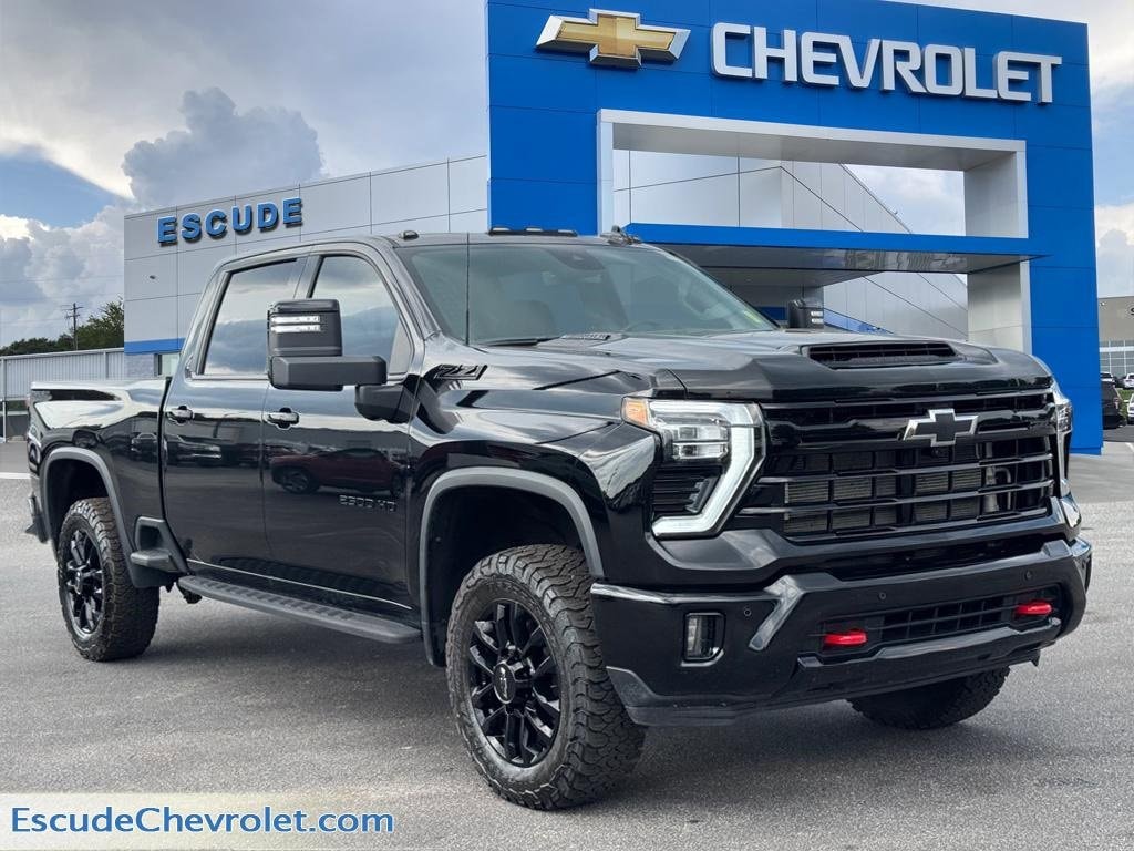 2025 Chevrolet Silverado 2500HD LTZ's photo