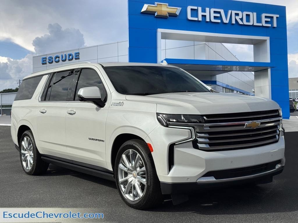 2024 Chevrolet Suburban High Country's photo