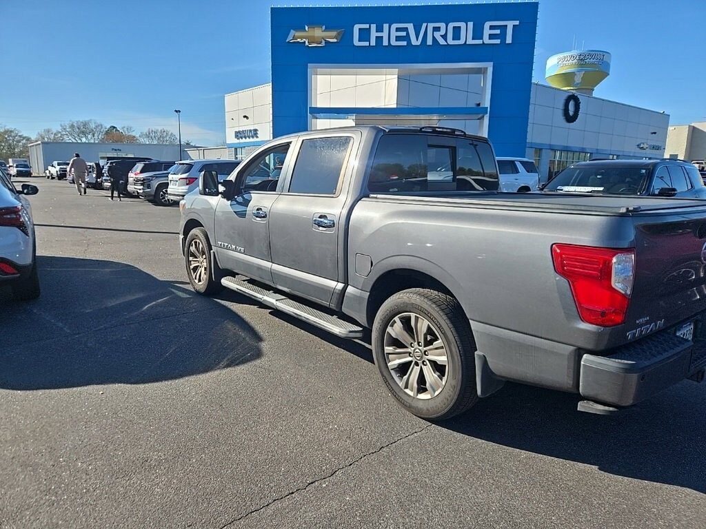 Used 2019 Nissan Titan SV