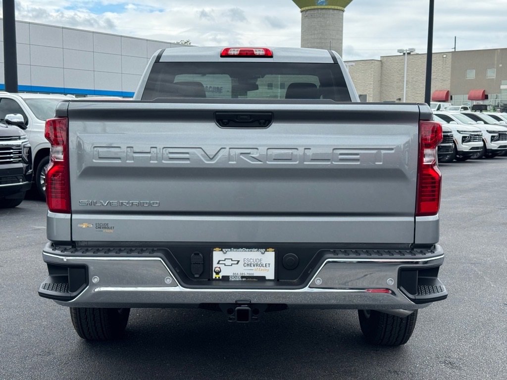 2026 Chevrolet Silverado 1500 photo 4