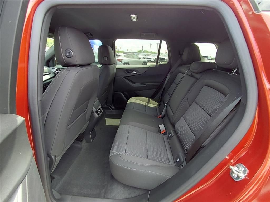 2026 Chevrolet Equinox LT - Photo 8