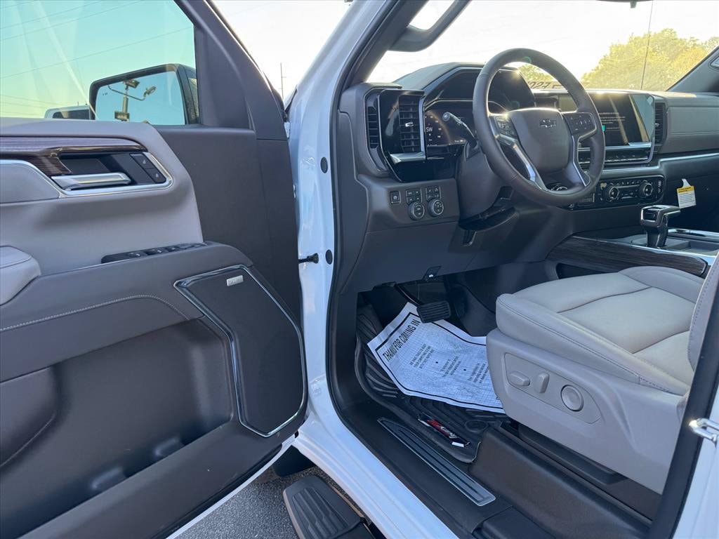 2026 Chevrolet Silverado 1500 RST - Photo 11