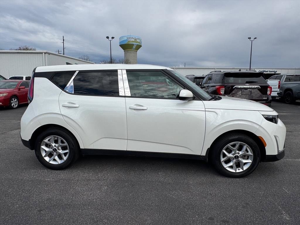 Used 2023 Kia Soul LX