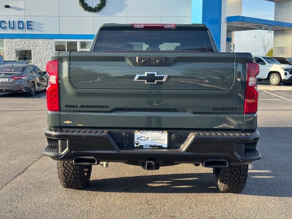 2026 Chevrolet Silverado 1500 Custom Trail Boss photo 4