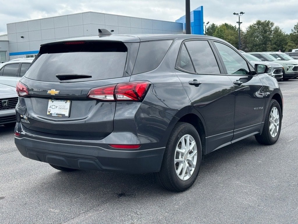 Used 2022 Chevrolet Equinox LS SUV