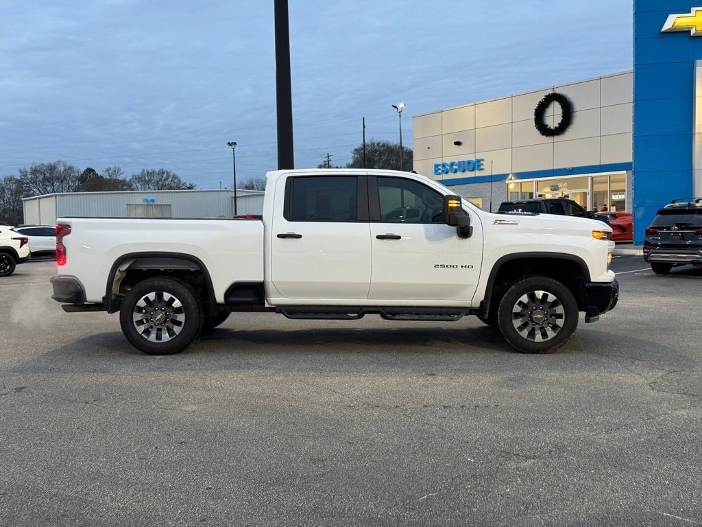 Used 2024 Chevrolet Silverado 2500 HD Custom Truck