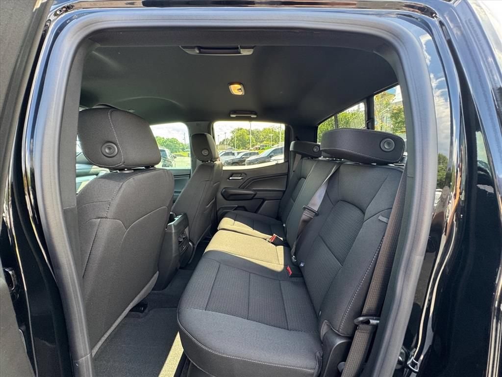 2026 Chevrolet Colorado LT - Photo 8