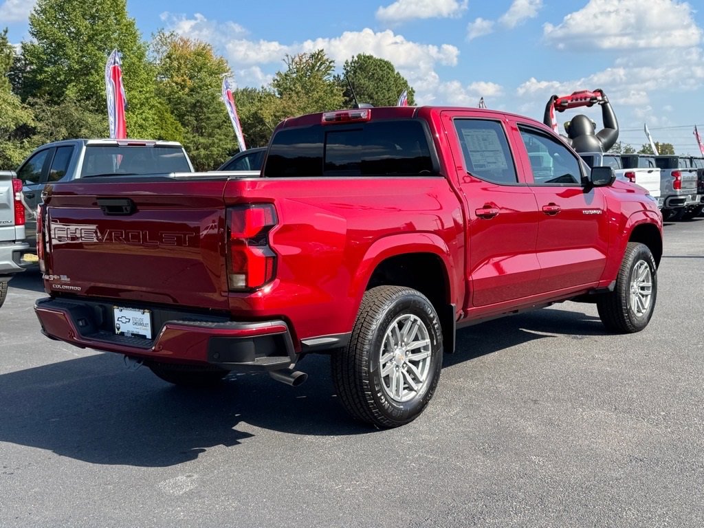 2026 Chevrolet Colorado LT photo 3